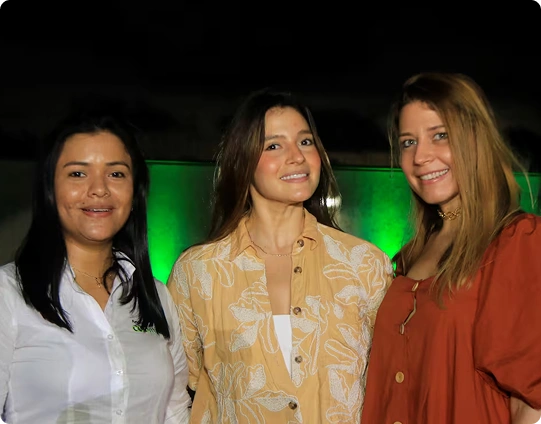 Alicia Ramos, Thalía Álvarez y María José Tous en el evento Ajedrez al Parque